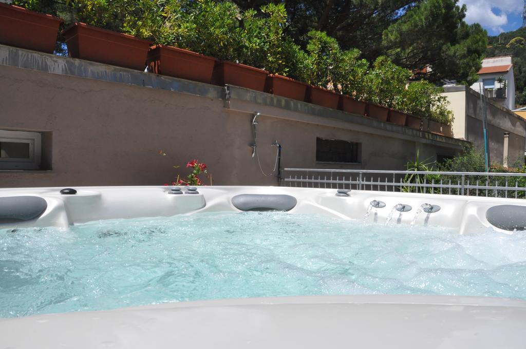 Hotel Residence Paradiso Moneglia Ngoại thất bức ảnh
